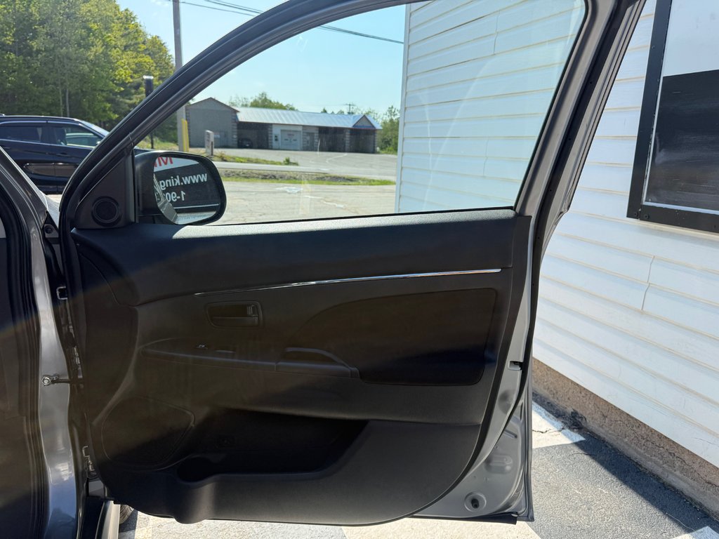 2024 Mitsubishi RVR ES, keyless entry, backup camera, Bluetooth in COLDBROOK, Nova Scotia - 18 - w1024h768px