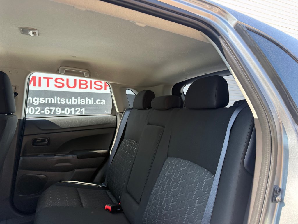 2024 Mitsubishi RVR ES, keyless entry, backup camera, Bluetooth in COLDBROOK, Nova Scotia - 14 - w1024h768px