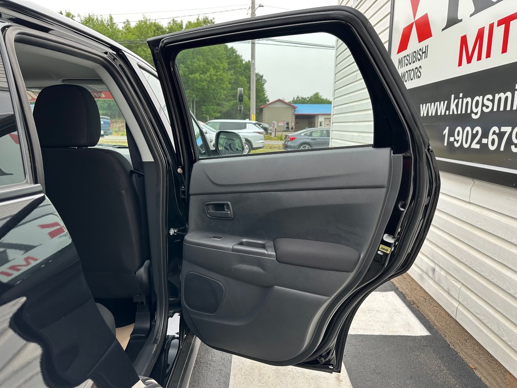 2025 Mitsubishi RVR ES AWC in Kentville, Nova Scotia - 18 - w1024h768px