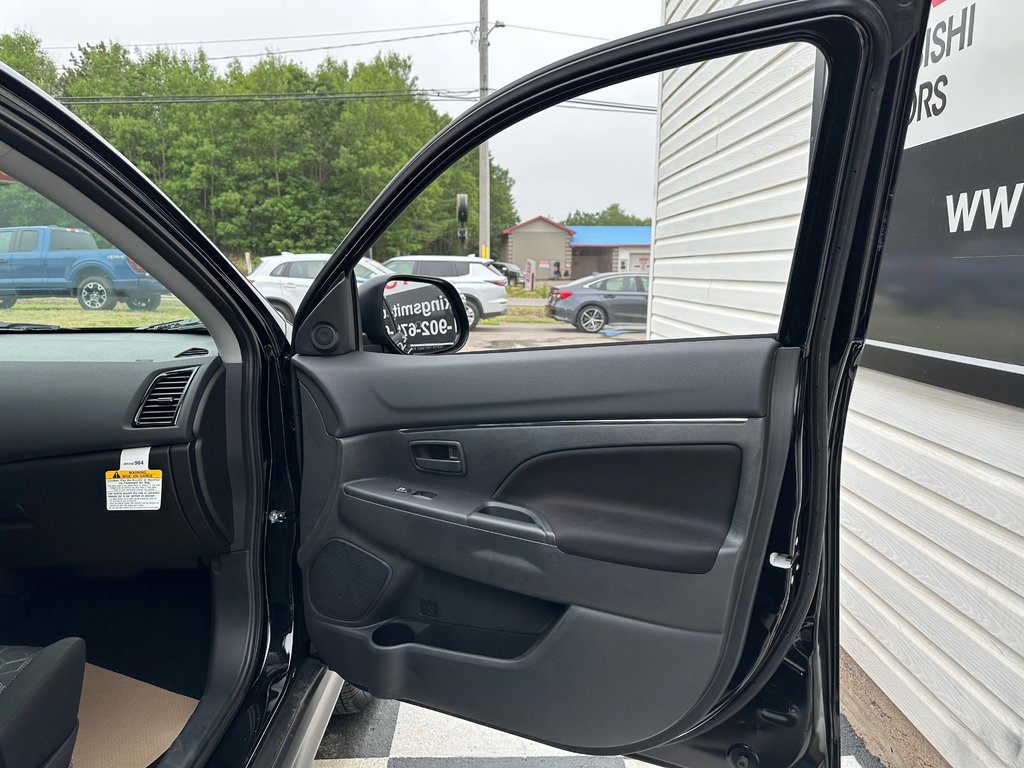 2025 Mitsubishi RVR ES AWC in Kentville, Nova Scotia - 19 - w1024h768px