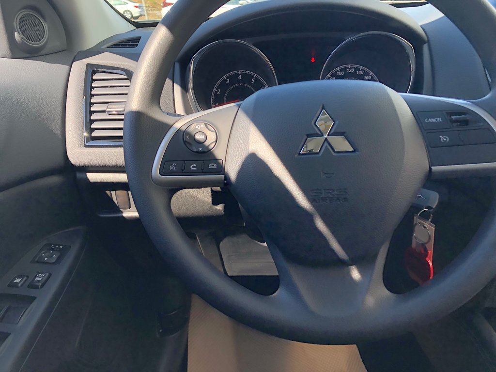 2025 Mitsubishi RVR ES FWD in Kentville, Nova Scotia - 9 - w1024h768px
