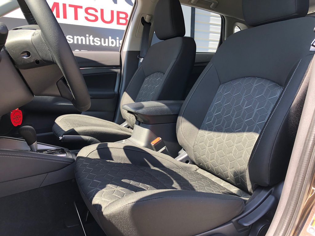 2025 Mitsubishi RVR SE AWC in Kentville, Nova Scotia - 15 - w1024h768px