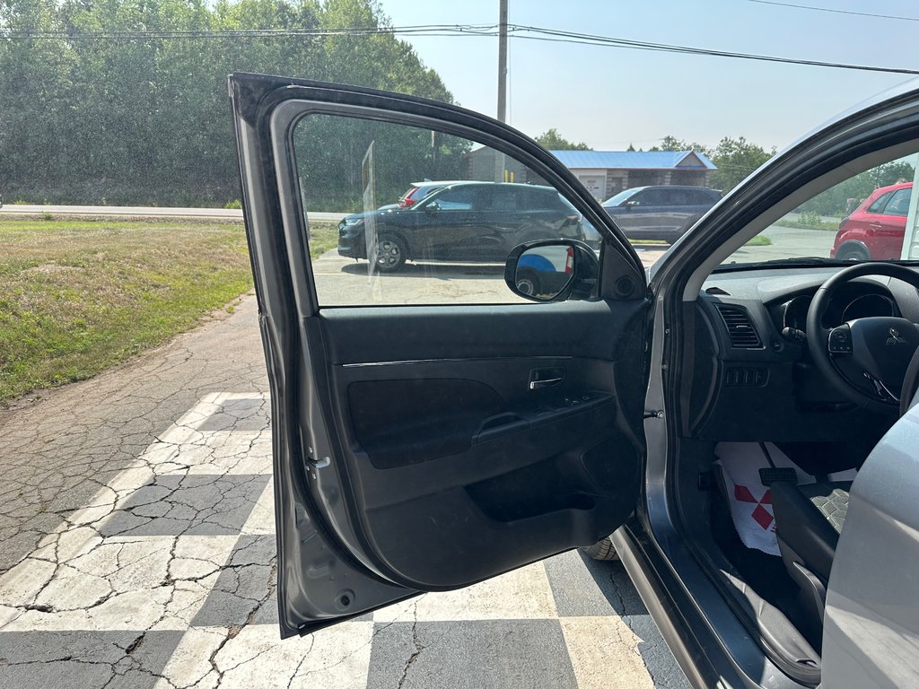 Mitsubishi RVR SE AWC 2025 à Kentville, Nouvelle-Écosse - 7 - w1024h768px