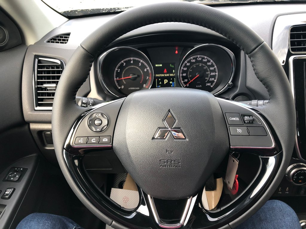 2025 Mitsubishi RVR SE AWC in Kentville, Nova Scotia - 9 - w1024h768px