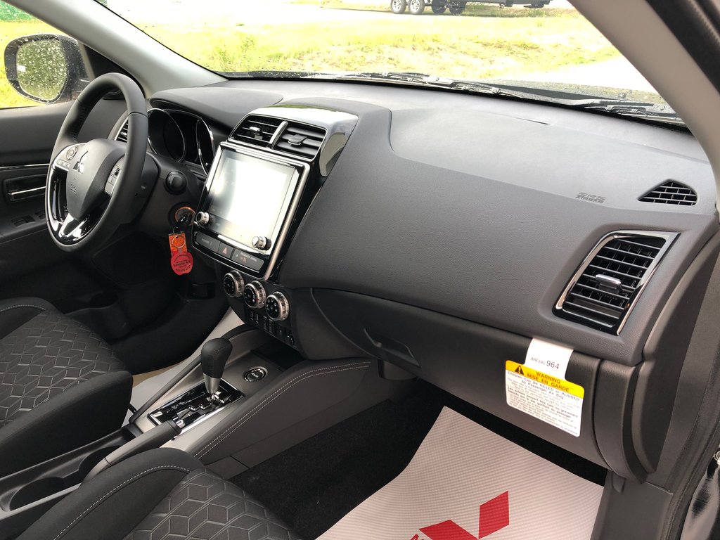 2025 Mitsubishi RVR SE AWC in Kentville, Nova Scotia - 21 - w1024h768px