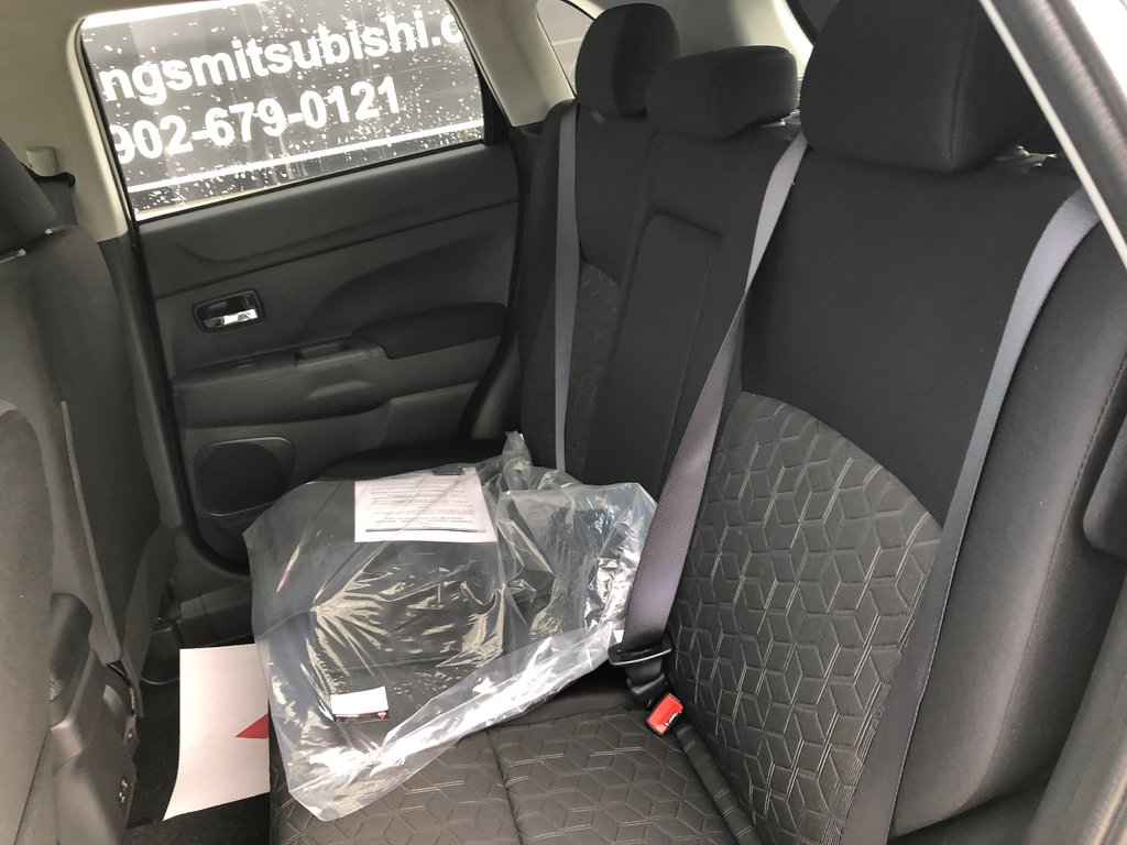 2025 Mitsubishi RVR SE AWC in Kentville, Nova Scotia - 17 - w1024h768px