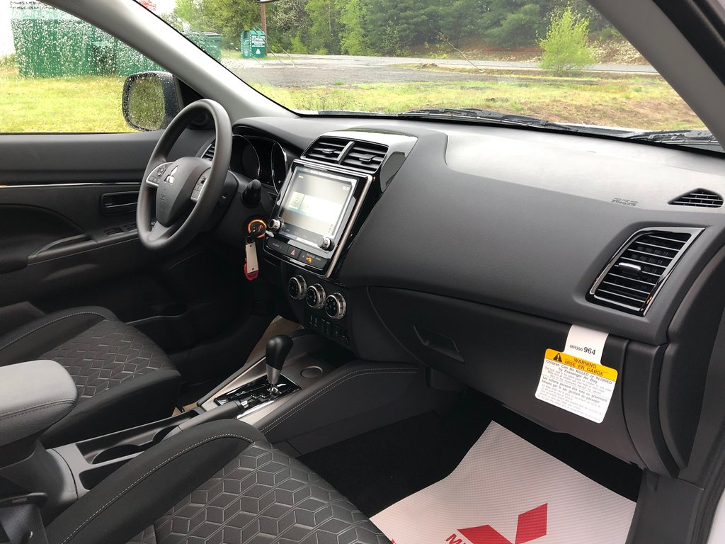 2025 Mitsubishi RVR ES FWD in Kentville, Nova Scotia - 21 - w1024h768px