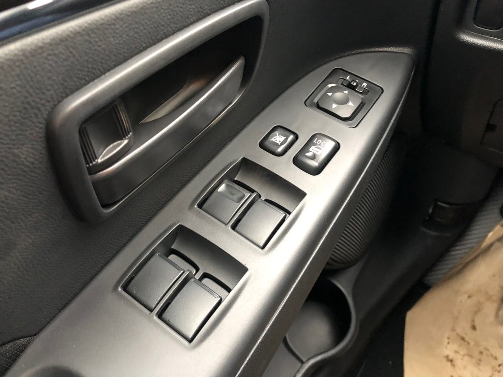 2025 Mitsubishi RVR ES FWD in Kentville, Nova Scotia - 7 - w1024h768px