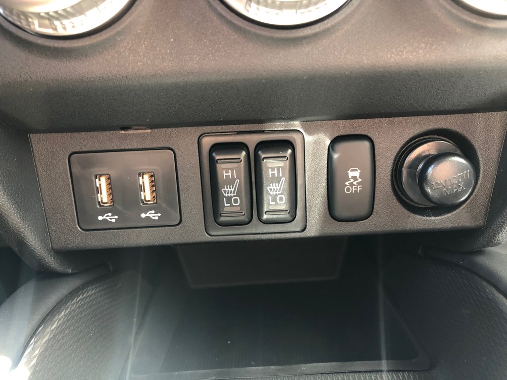 2025 Mitsubishi RVR SEL AWC in Kentville, Nova Scotia - 12 - w1024h768px