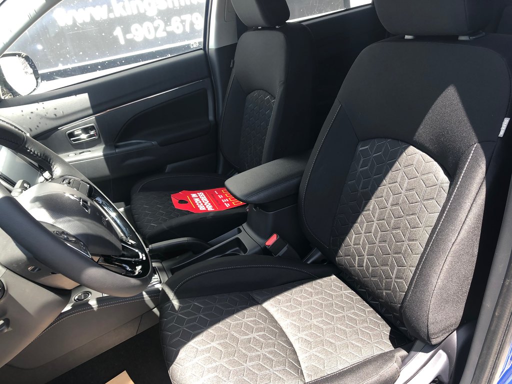 2025 Mitsubishi RVR SE AWC in Kentville, Nova Scotia - 16 - w1024h768px