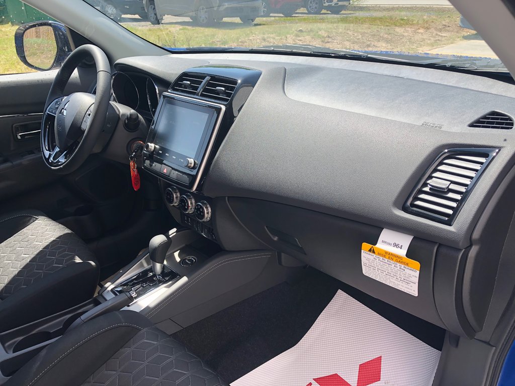 2025 Mitsubishi RVR SE AWC in Kentville, Nova Scotia - 22 - w1024h768px