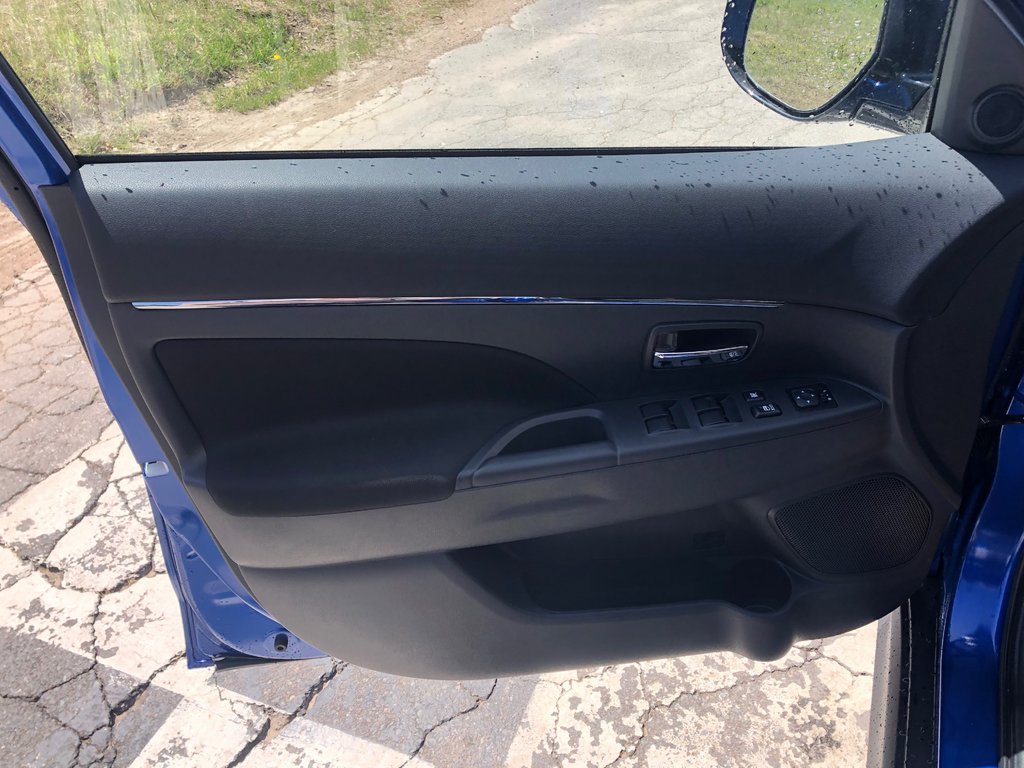 2025 Mitsubishi RVR SE AWC in Kentville, Nova Scotia - 15 - w1024h768px