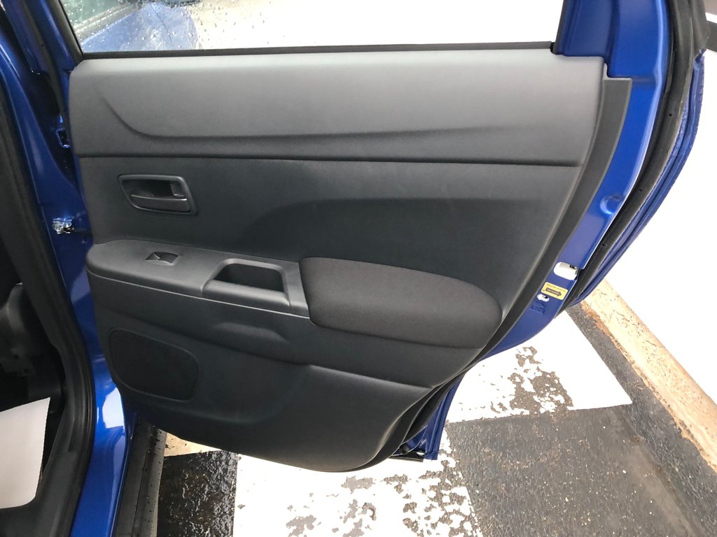 2025 Mitsubishi RVR ES AWC in Kentville, Nova Scotia - 19 - w1024h768px