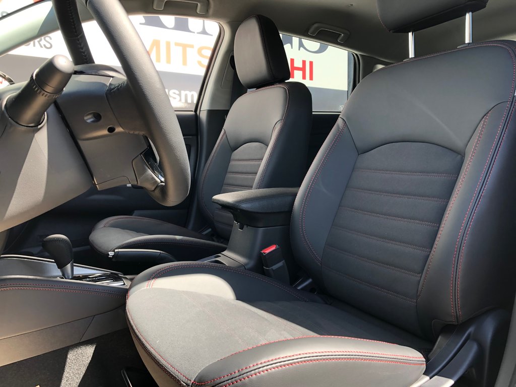 2025 Mitsubishi RVR SEL AWC in Kentville, Nova Scotia - 15 - w1024h768px