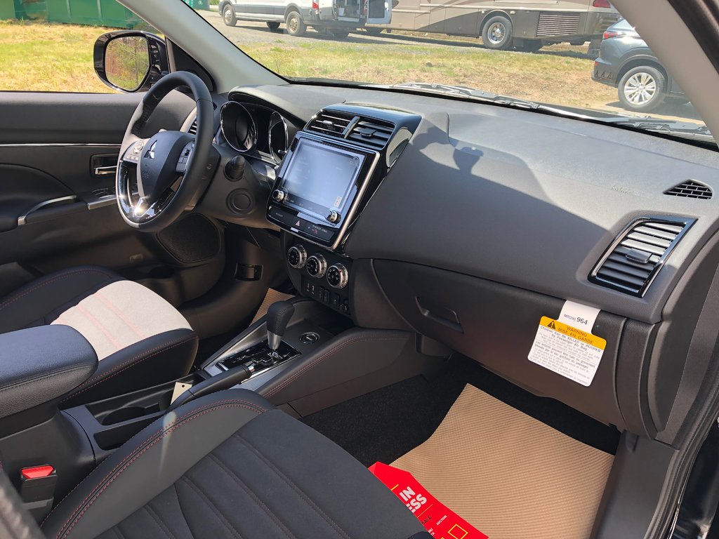 2025 Mitsubishi RVR SEL AWC in Kentville, Nova Scotia - 21 - w1024h768px