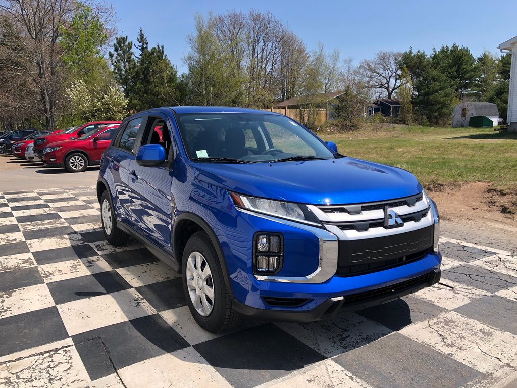 2025 Mitsubishi RVR ES AWC in Kentville, Nova Scotia - 3 - w1024h768px