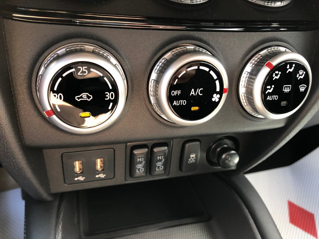 2025 Mitsubishi RVR ES AWC in Kentville, Nova Scotia - 13 - w1024h768px