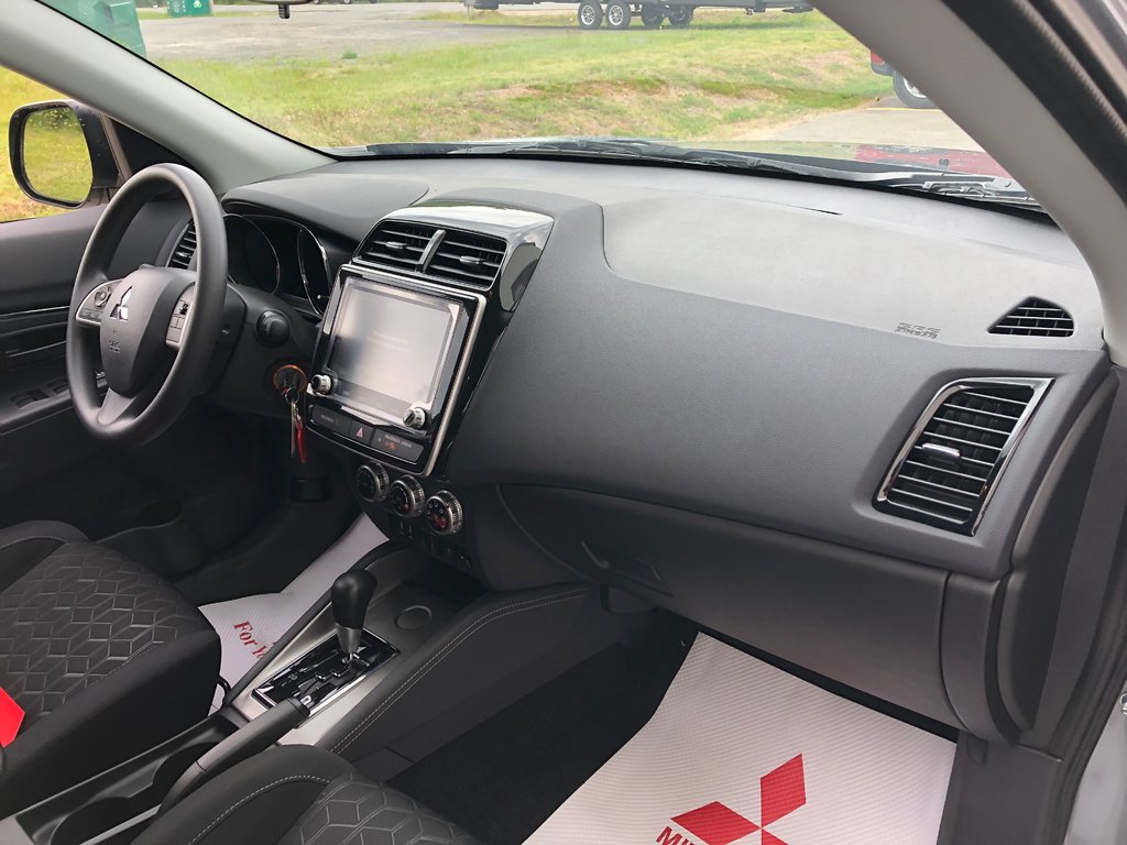 2025 Mitsubishi RVR ES FWD in Kentville, Nova Scotia - 20 - w1024h768px