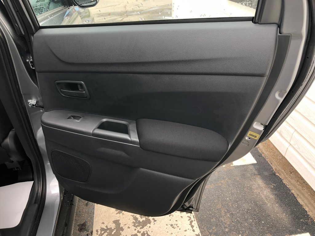 2025 Mitsubishi RVR ES FWD in Kentville, Nova Scotia - 18 - w1024h768px