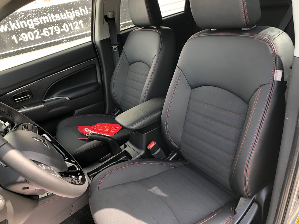 2025 Mitsubishi RVR SEL AWC in Kentville, Nova Scotia - 11 - w1024h768px