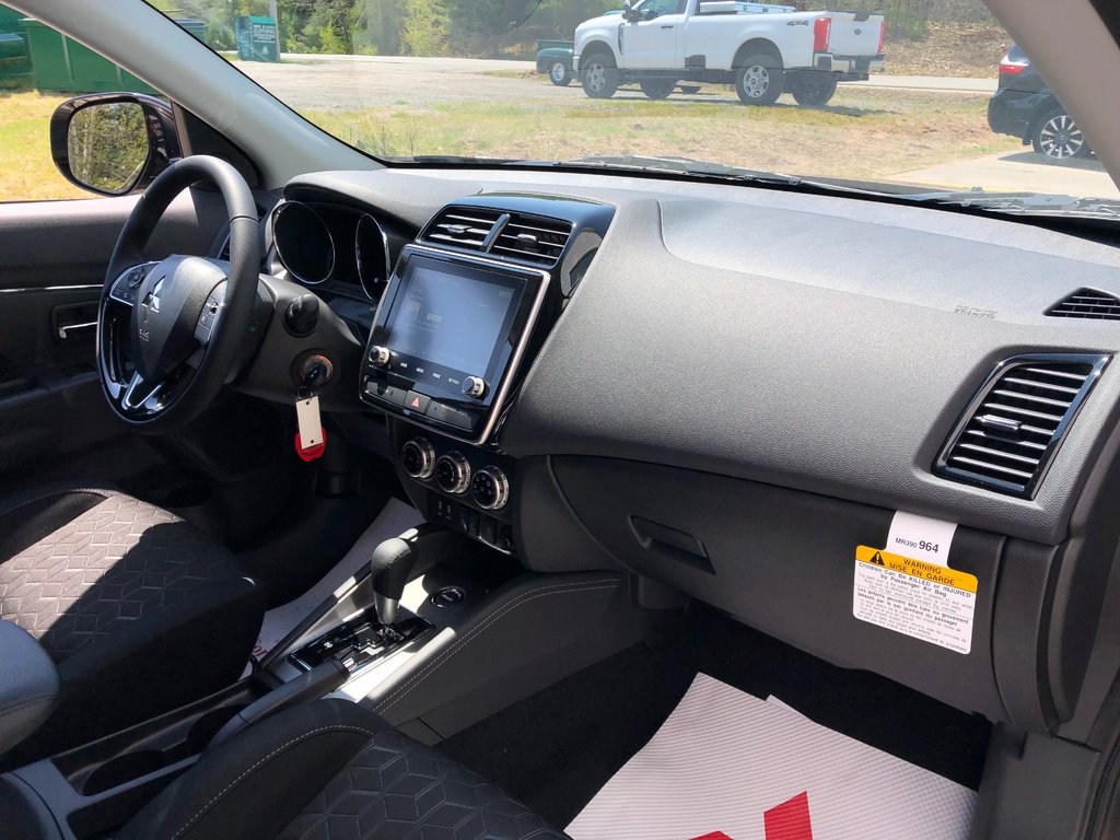 2025 Mitsubishi RVR SE AWC in Kentville, Nova Scotia - 22 - w1024h768px