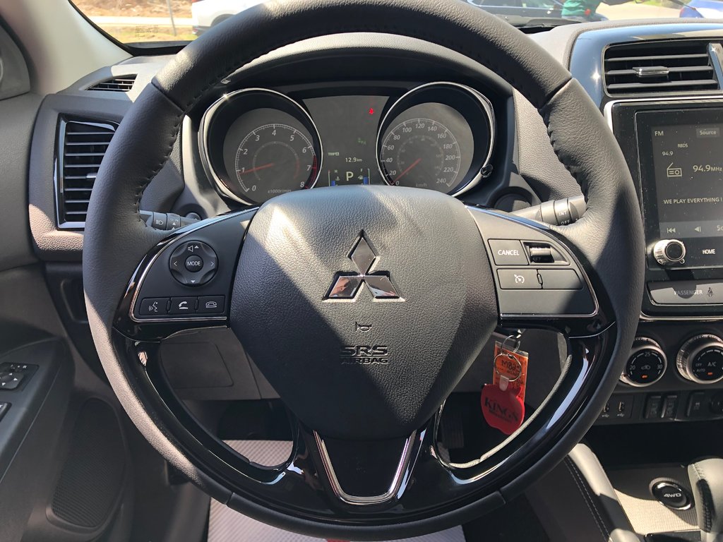 2025 Mitsubishi RVR SE AWC in Kentville, Nova Scotia - 9 - w1024h768px
