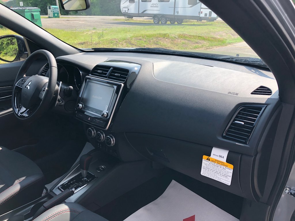 2025 Mitsubishi RVR NOIR AWC in Kentville, Nova Scotia - 25 - w1024h768px