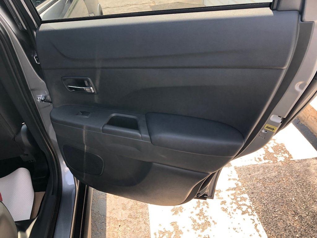 2025 Mitsubishi RVR NOIR AWC in Kentville, Nova Scotia - 23 - w1024h768px