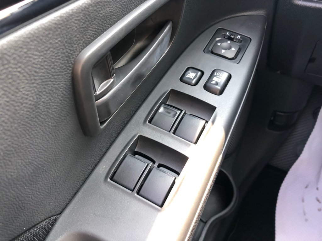 2025 Mitsubishi RVR ES AWC in Kentville, Nova Scotia - 7 - w1024h768px