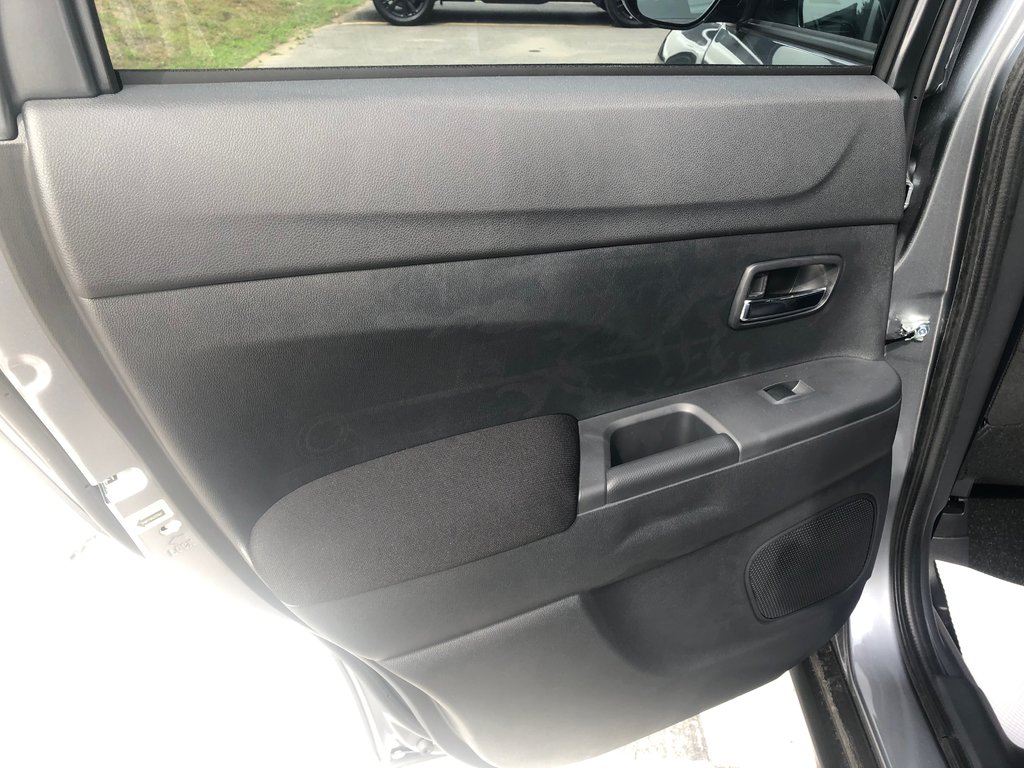 2025 Mitsubishi RVR SE AWC in Kentville, Nova Scotia - 18 - w1024h768px