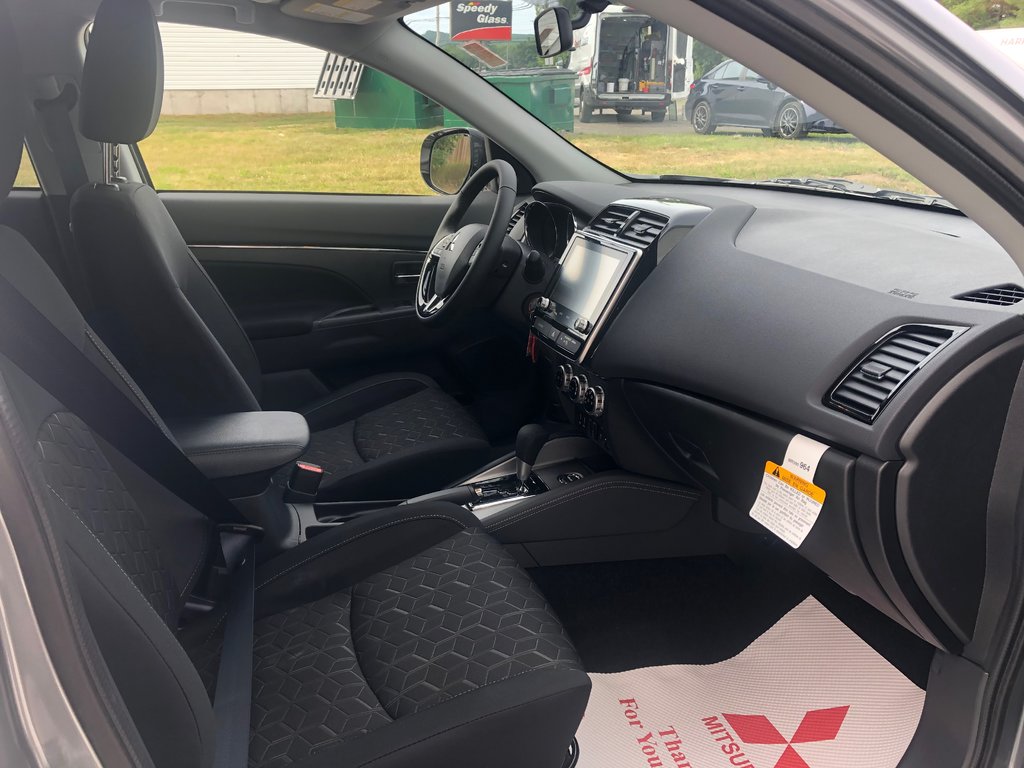 2025 Mitsubishi RVR SE AWC in Kentville, Nova Scotia - 23 - w1024h768px