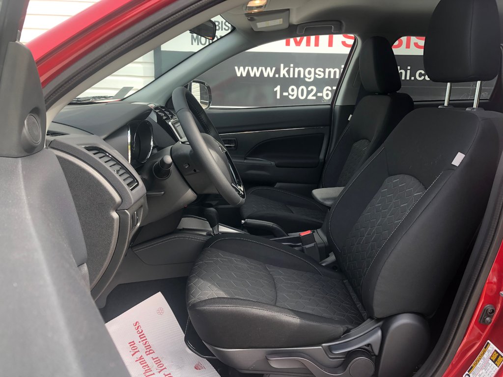 2025 Mitsubishi RVR SE AWC in Kentville, Nova Scotia - 16 - w1024h768px