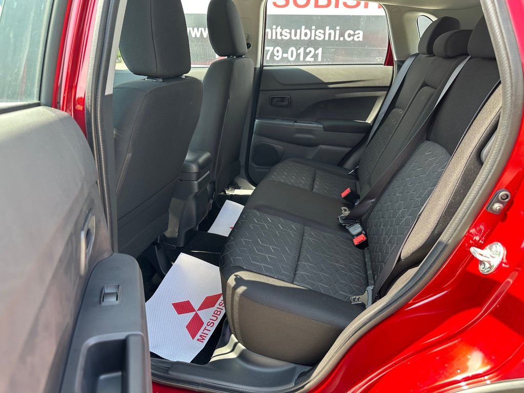 2025 Mitsubishi RVR ES AWC in Kentville, Nova Scotia - 16 - w1024h768px