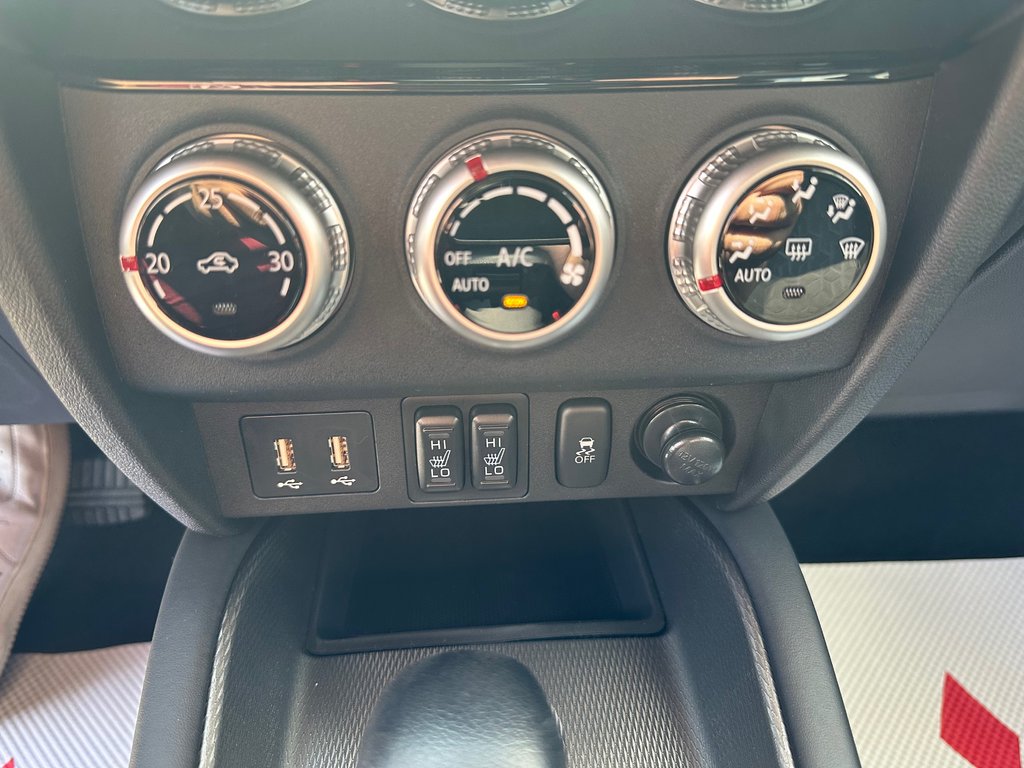 2025 Mitsubishi RVR ES AWC in Kentville, Nova Scotia - 13 - w1024h768px