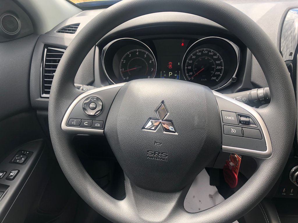 Mitsubishi RVR ES AWC 2025 à Kentville, Nouvelle-Écosse - 9 - w1024h768px