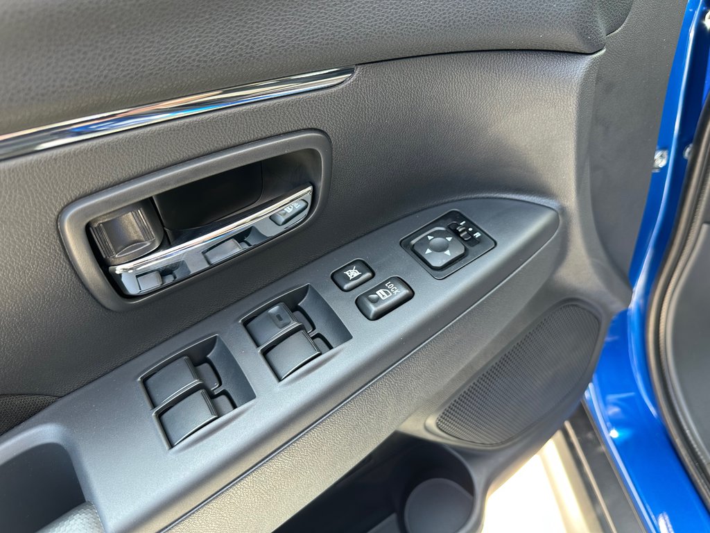 Mitsubishi RVR SE AWC 2025 à Kentville, Nouvelle-Écosse - 8 - w1024h768px
