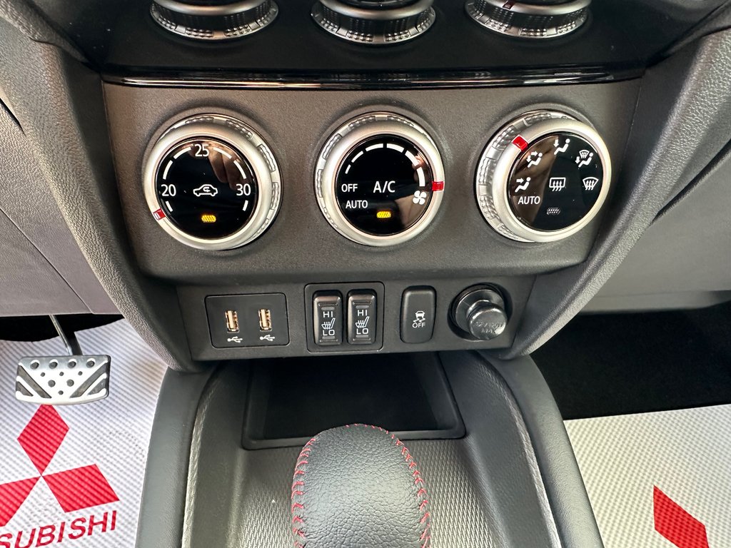 Mitsubishi RVR NOIR AWC 2025 à Kentville, Nouvelle-Écosse - 14 - w1024h768px