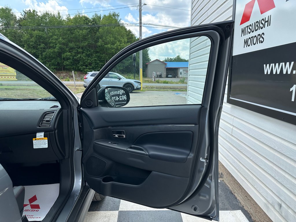 Mitsubishi RVR NOIR AWC 2025 à Kentville, Nouvelle-Écosse - 20 - w1024h768px