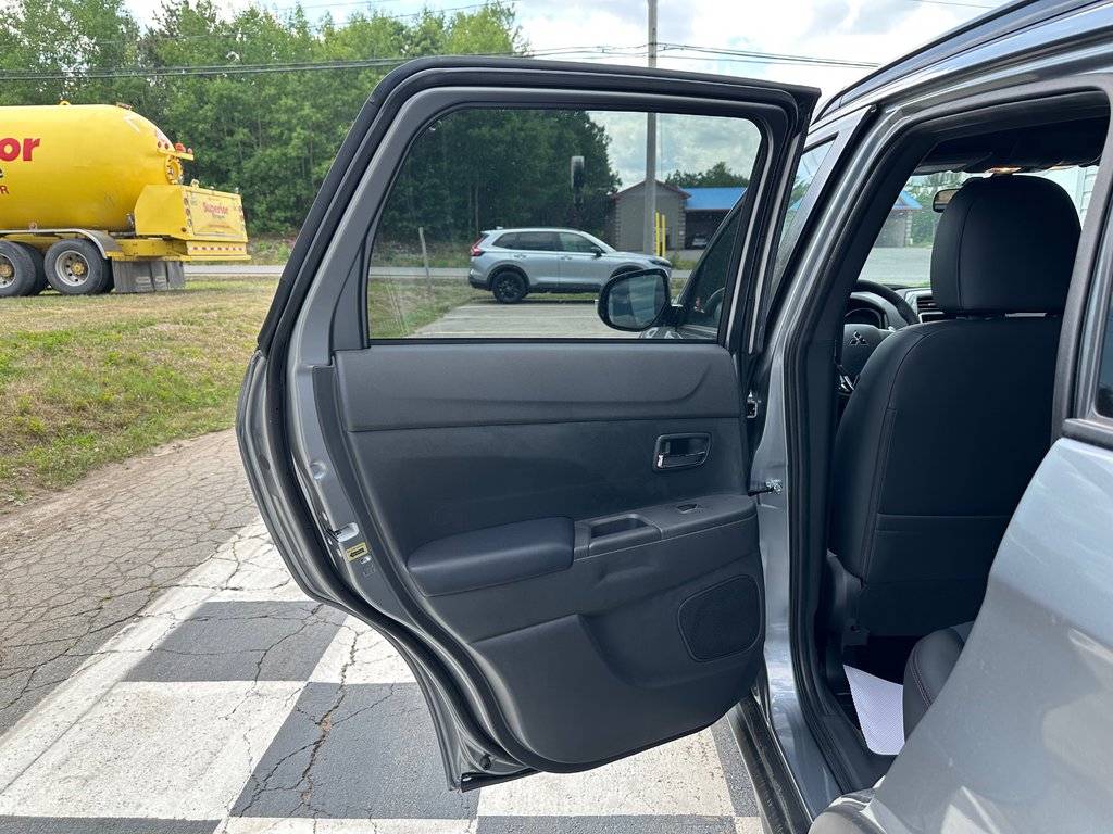 Mitsubishi RVR NOIR AWC 2025 à Kentville, Nouvelle-Écosse - 16 - w1024h768px