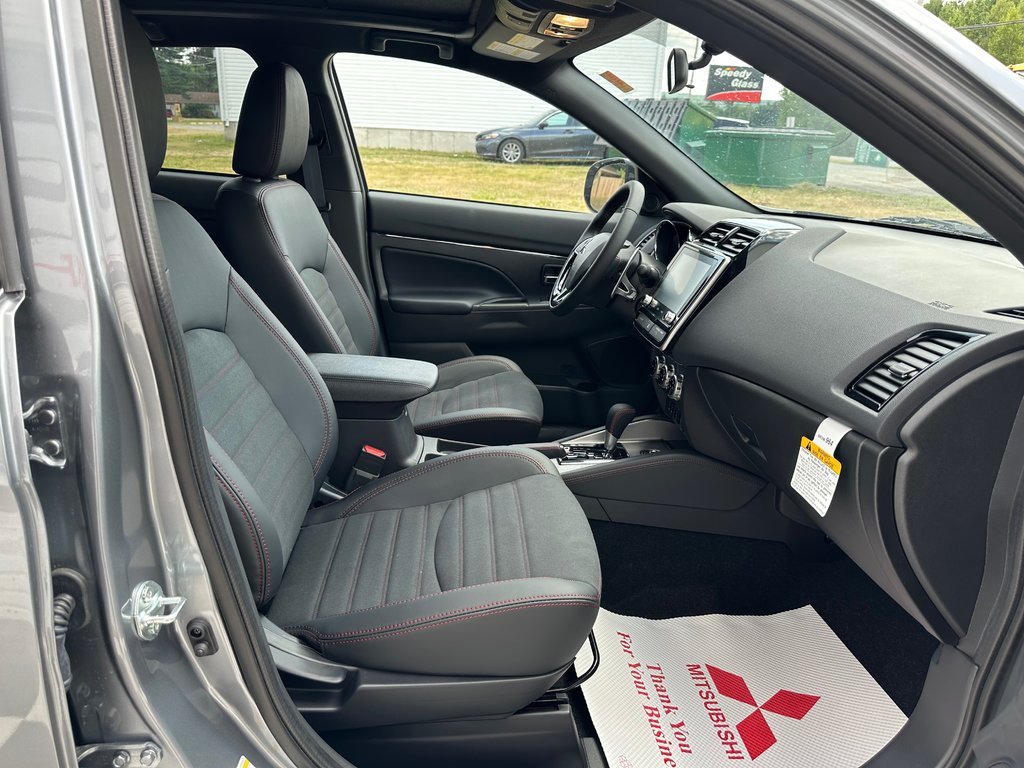 Mitsubishi RVR NOIR AWC 2025 à Kentville, Nouvelle-Écosse - 21 - w1024h768px