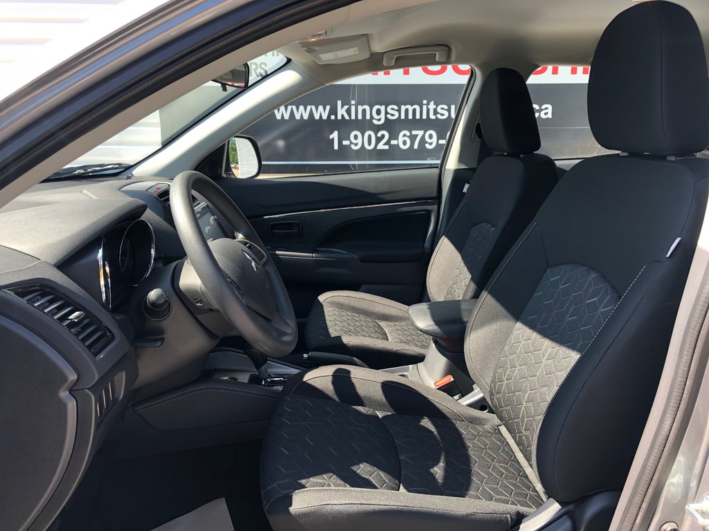 2025 Mitsubishi RVR ES AWC in Kentville, Nova Scotia - 14 - w1024h768px