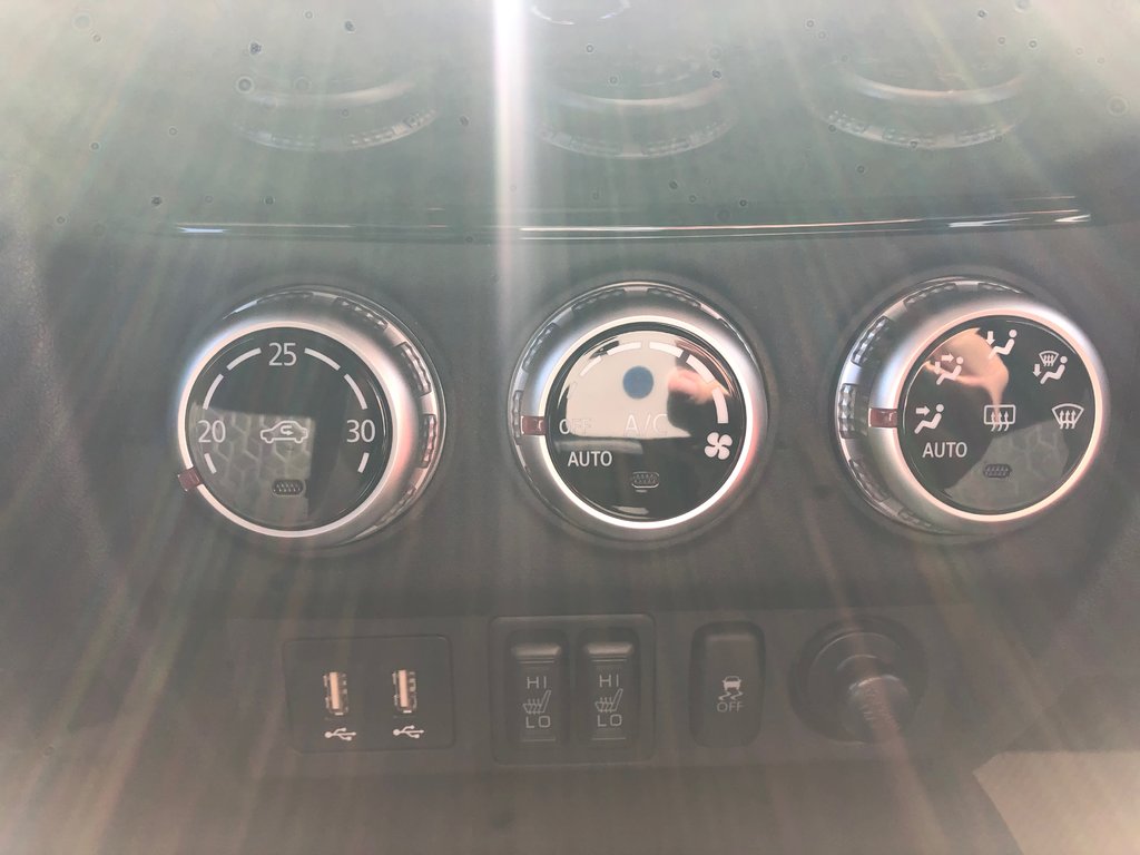 2025 Mitsubishi RVR ES AWC in Kentville, Nova Scotia - 11 - w1024h768px