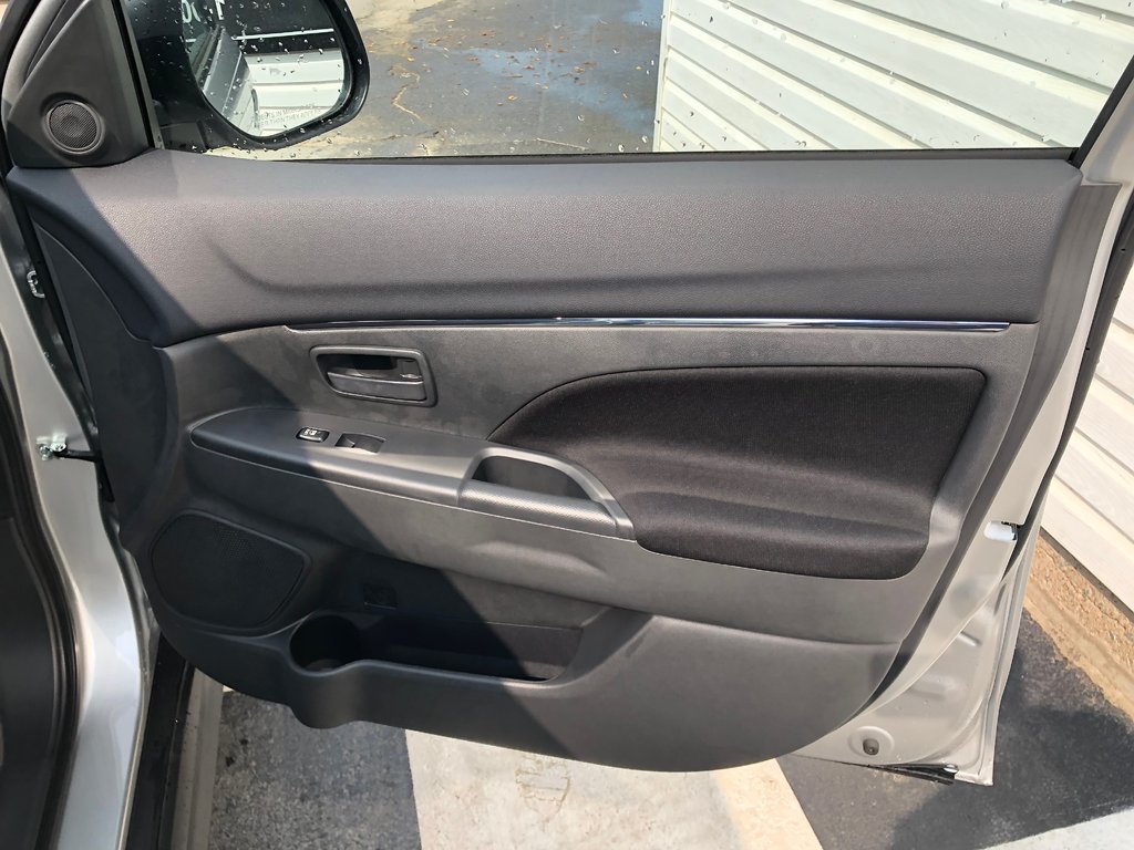 Mitsubishi RVR ES AWC 2025 à Kentville, Nouvelle-Écosse - 19 - w1024h768px