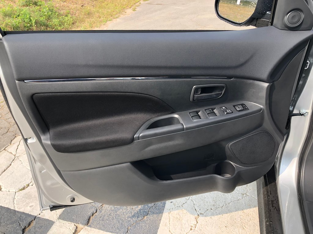 Mitsubishi RVR ES AWC 2025 à Kentville, Nouvelle-Écosse - 13 - w1024h768px