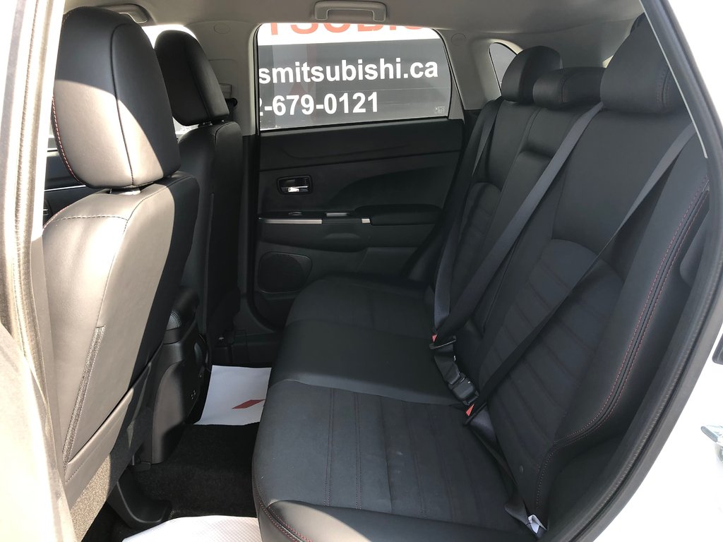 2025 Mitsubishi RVR SEL AWC in Kentville, Nova Scotia - 18 - w1024h768px