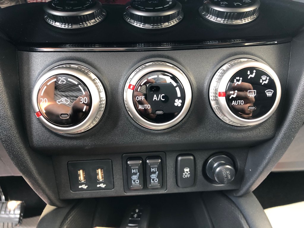 2025 Mitsubishi RVR SEL AWC in Kentville, Nova Scotia - 14 - w1024h768px