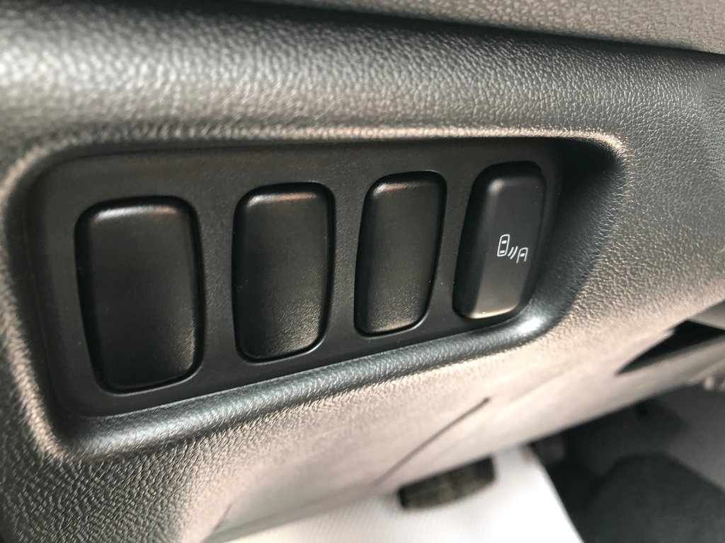 Mitsubishi RVR SE AWC 2025 à Kentville, Nouvelle-Écosse - 8 - w1024h768px