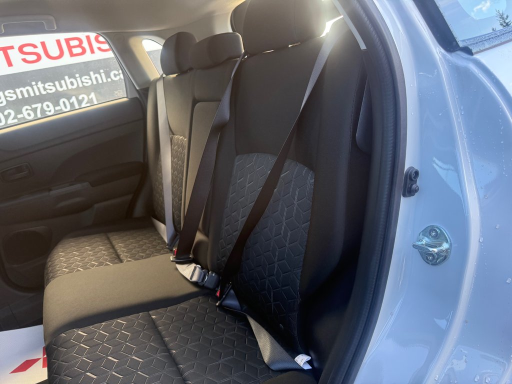 2026 Mitsubishi RVR ES AWC in Kentville, Nova Scotia - 14 - w1024h768px