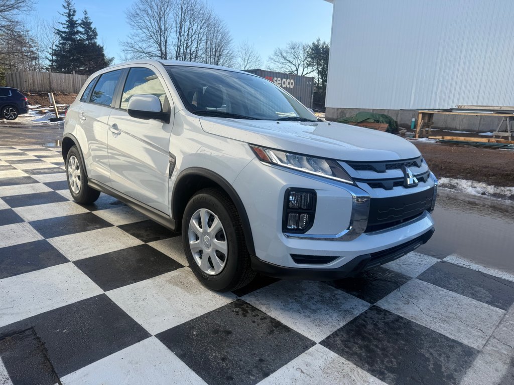 2026 Mitsubishi RVR ES AWC in Kentville, Nova Scotia - 3 - w1024h768px