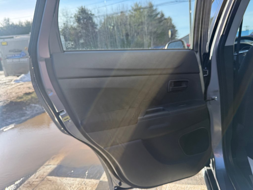 2026 Mitsubishi RVR ES AWC in Kentville, Nova Scotia - 13 - w1024h768px